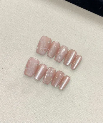 Alternative view of Hanami Press-on Nails