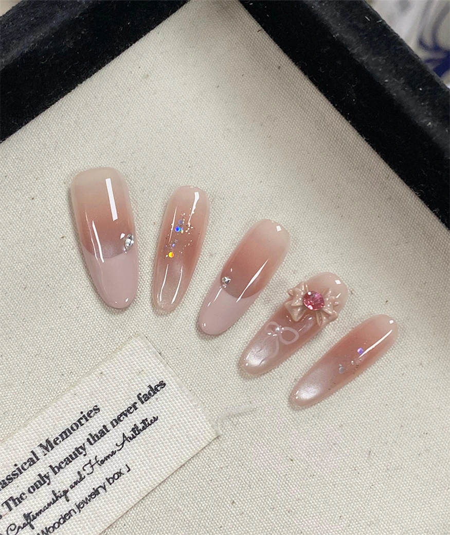 The Scent of Love's Excess Almond Press-on Nails - Image 2