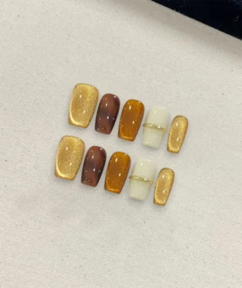 Alternative view of Gilded Amber Press-on Nails