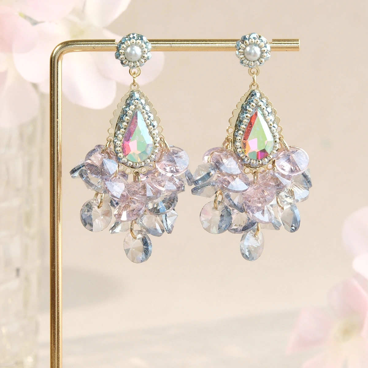 Solana Beaded Fan Earrings - Image 2